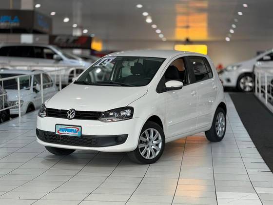 VOLKSWAGEN FOX 1.6 MI 8V FLEX 4P MANUAL VOLKSWAGEN FOX 1.6 MI 8V FLEX 4P MANUAL